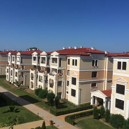 In Gardens Life Apartman Szozopol