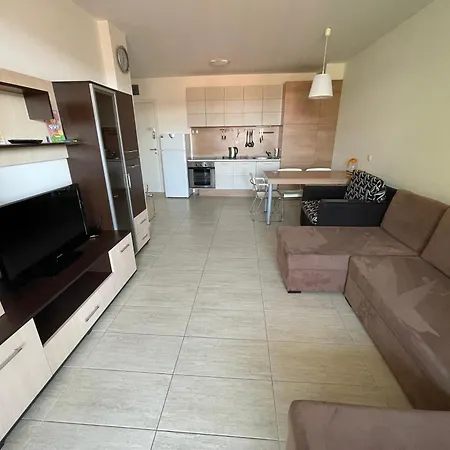 Appartement In Gardens Life Sozopol